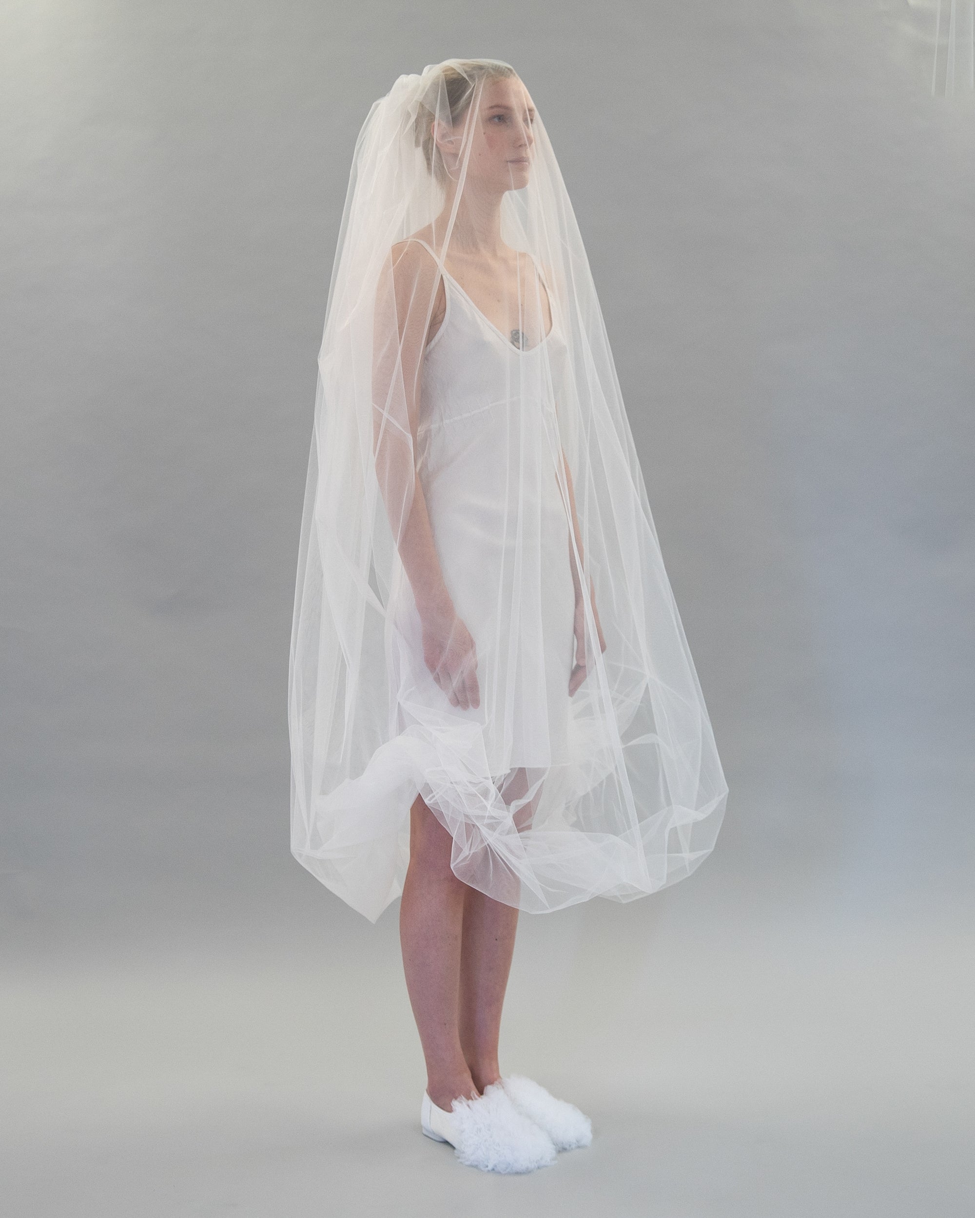 TWIST VEIL