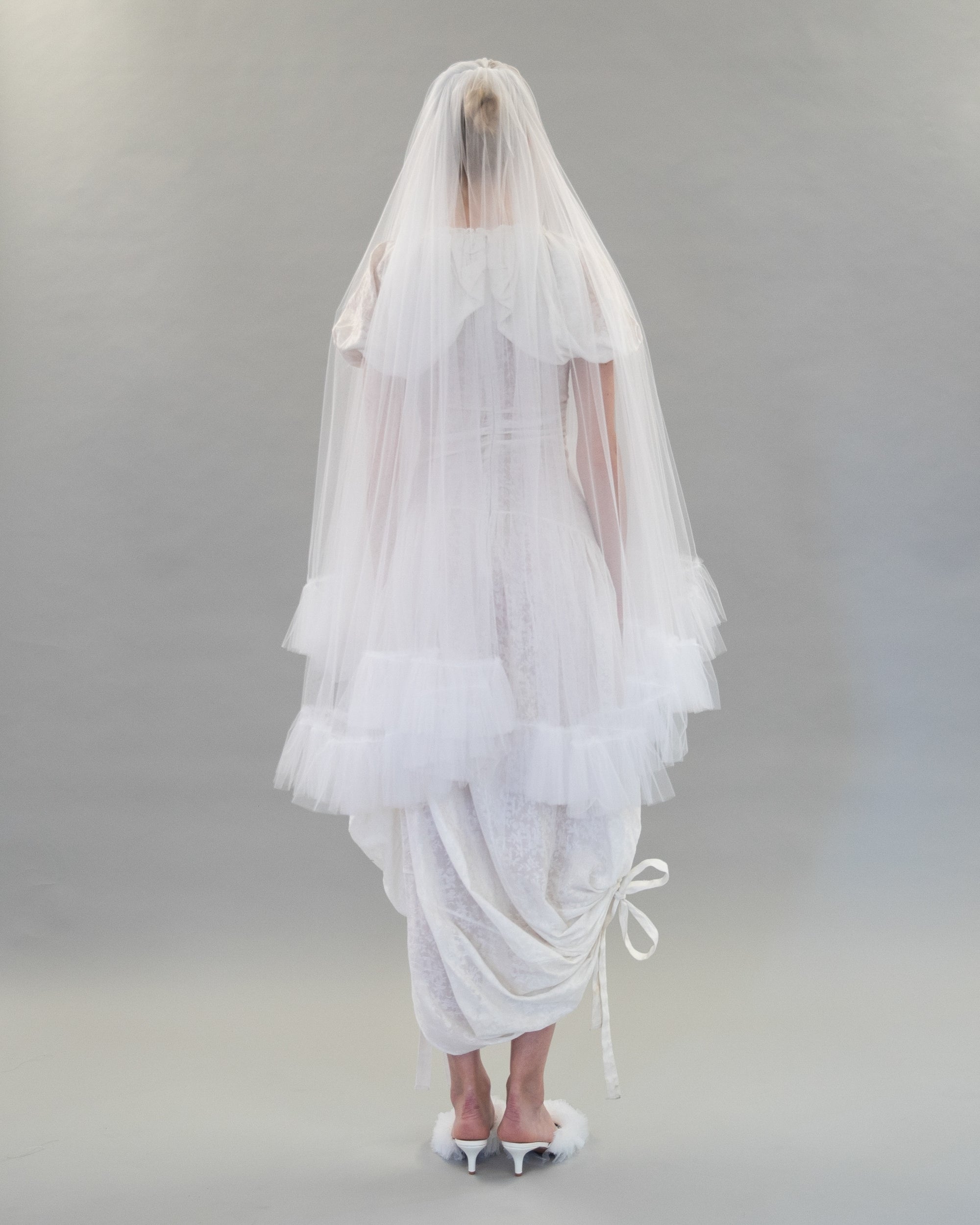 FRILL EDGE VEIL