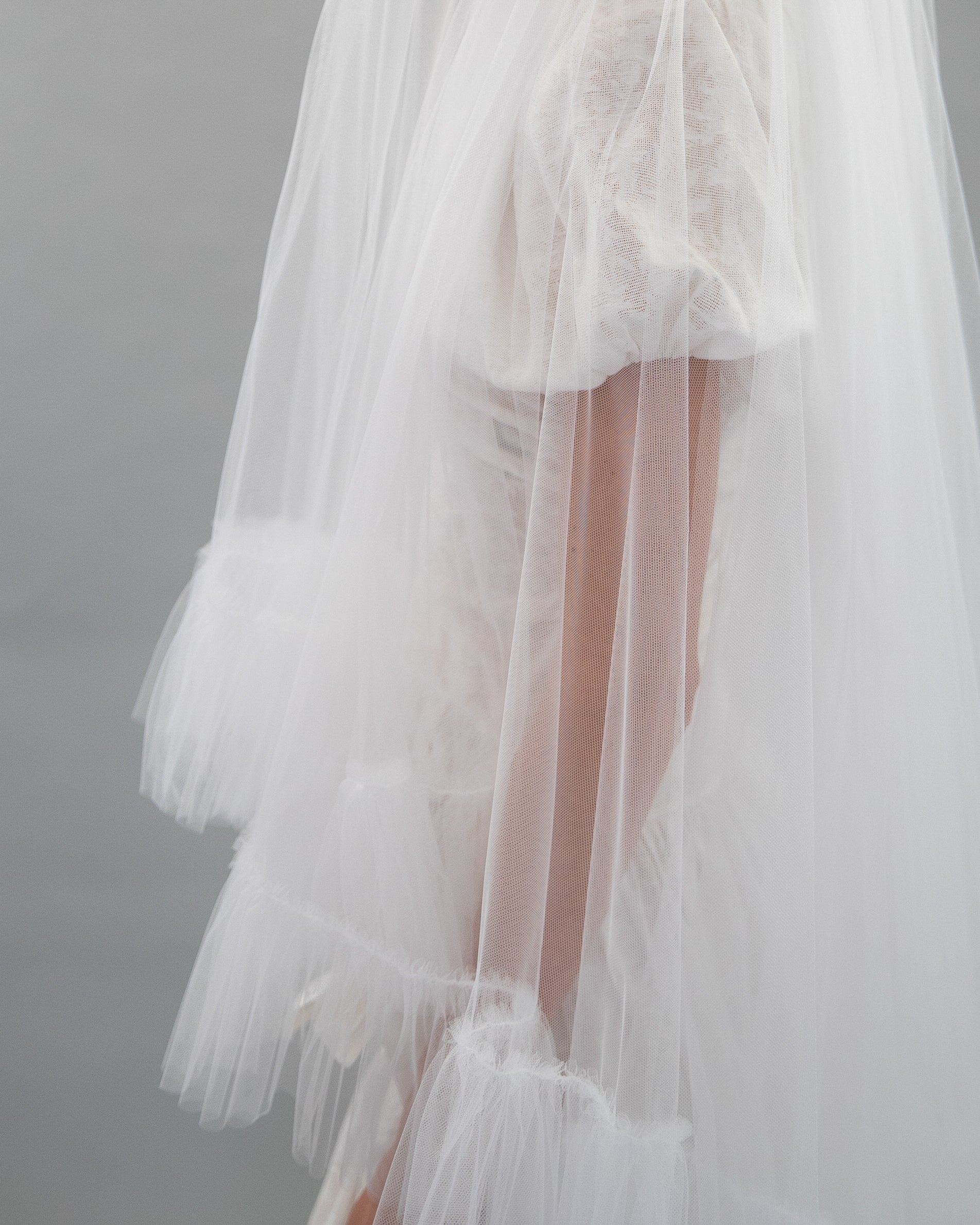 FRILL EDGE VEIL