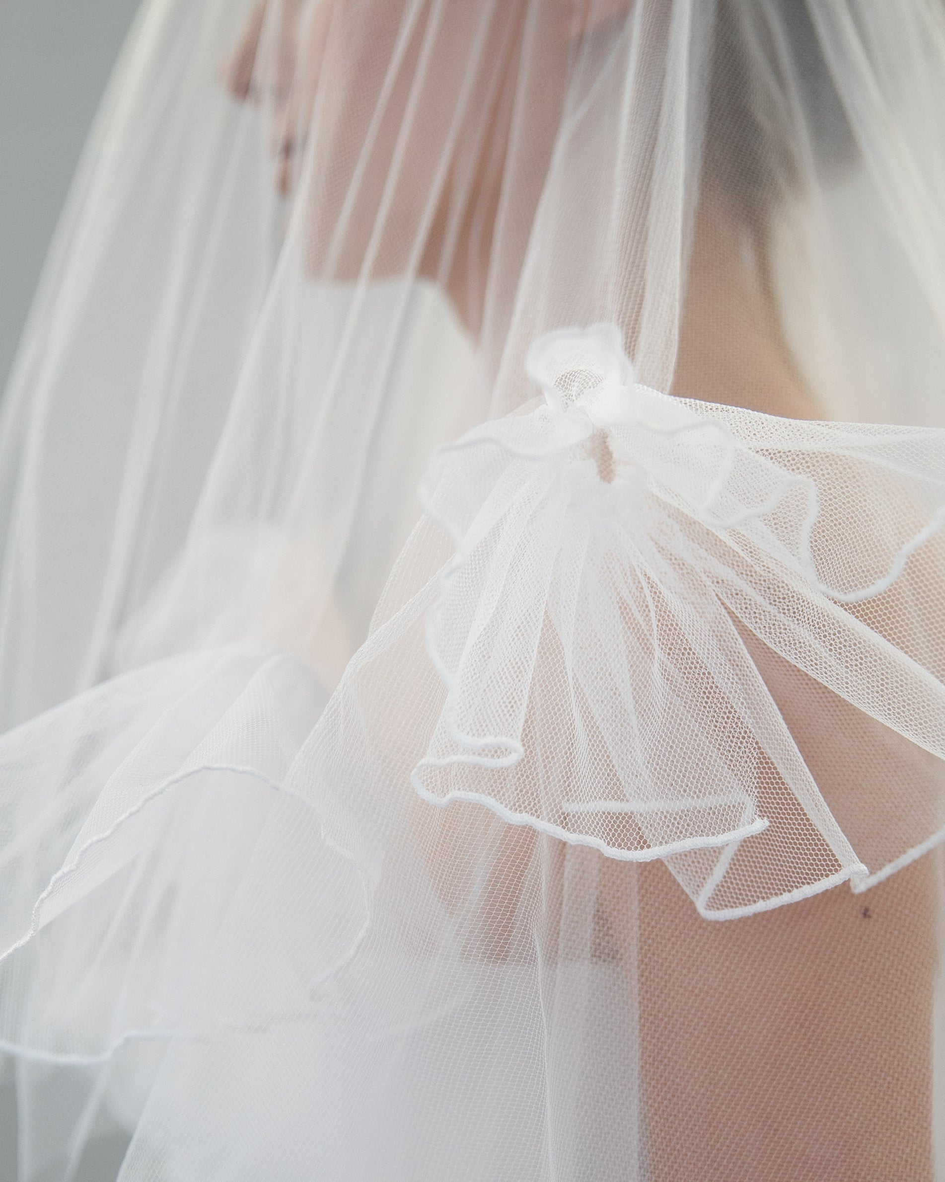 CLASSIC FLOWER VEIL