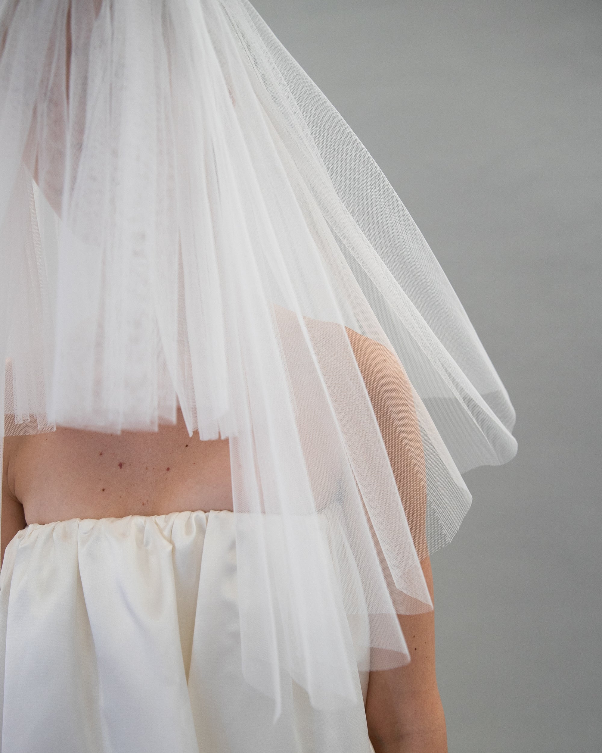 SCULPTURAL CLASSIC VEIL